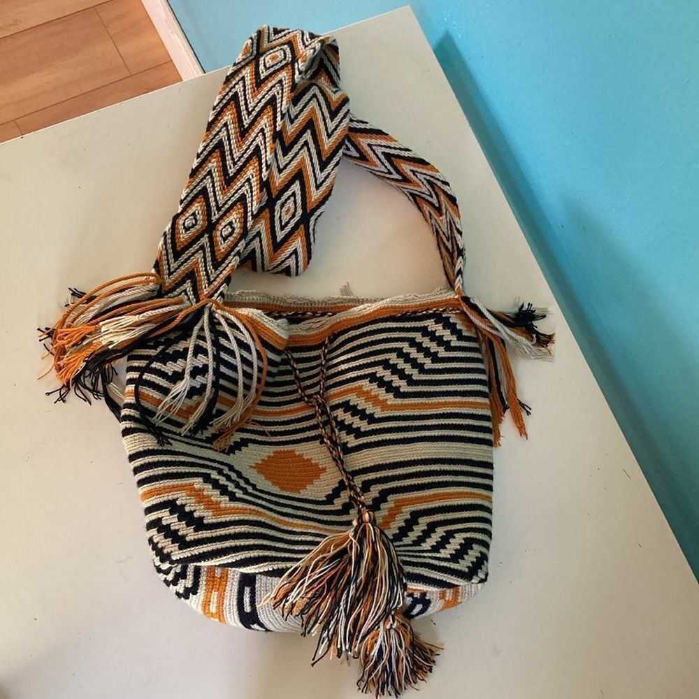Wayuu Mochila Bag Tribal Themed Bucket Purse Perfect for Beach Summer Pool - Picture 5 of 13